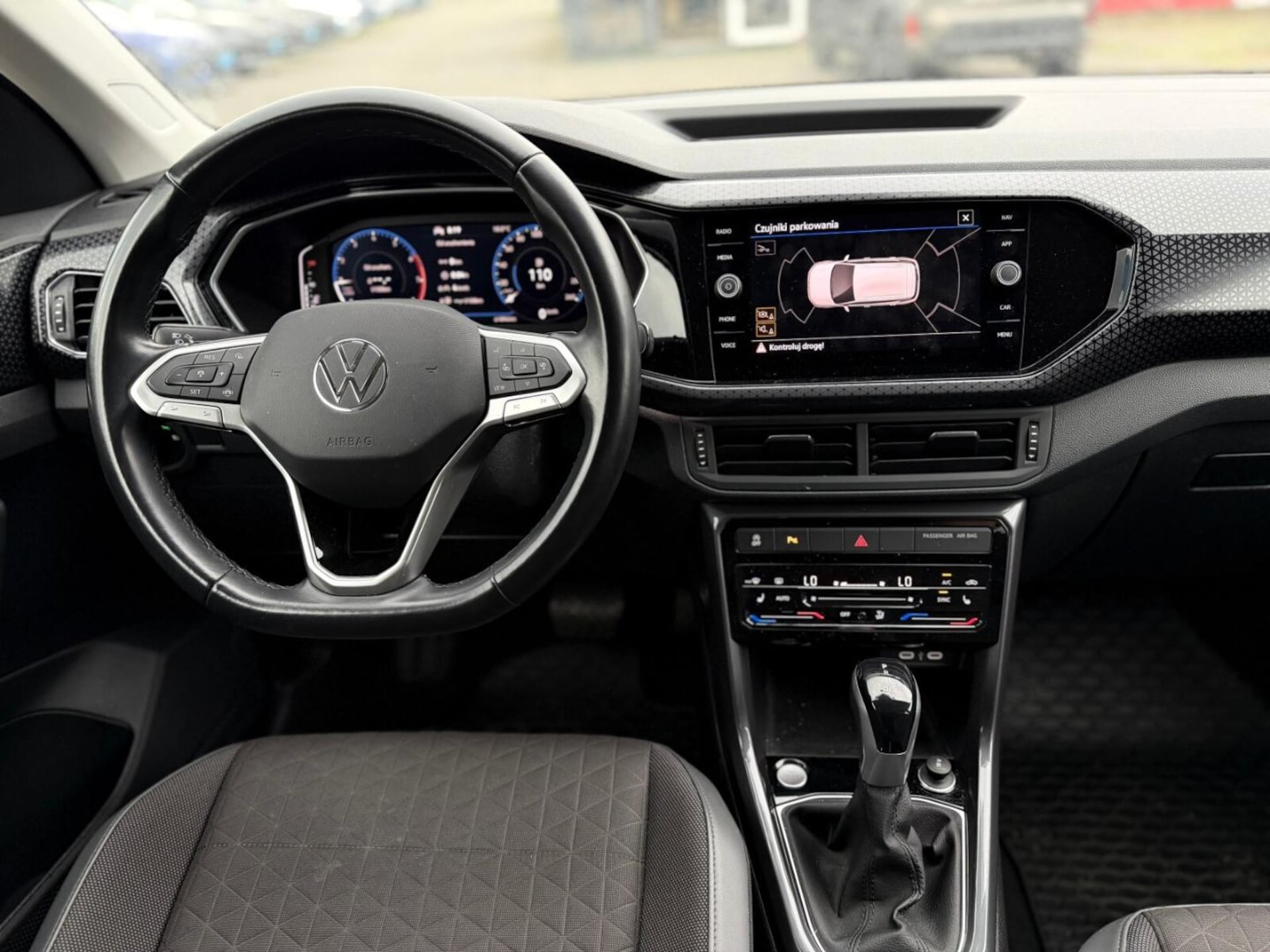 Volkswagen T-Cross Style