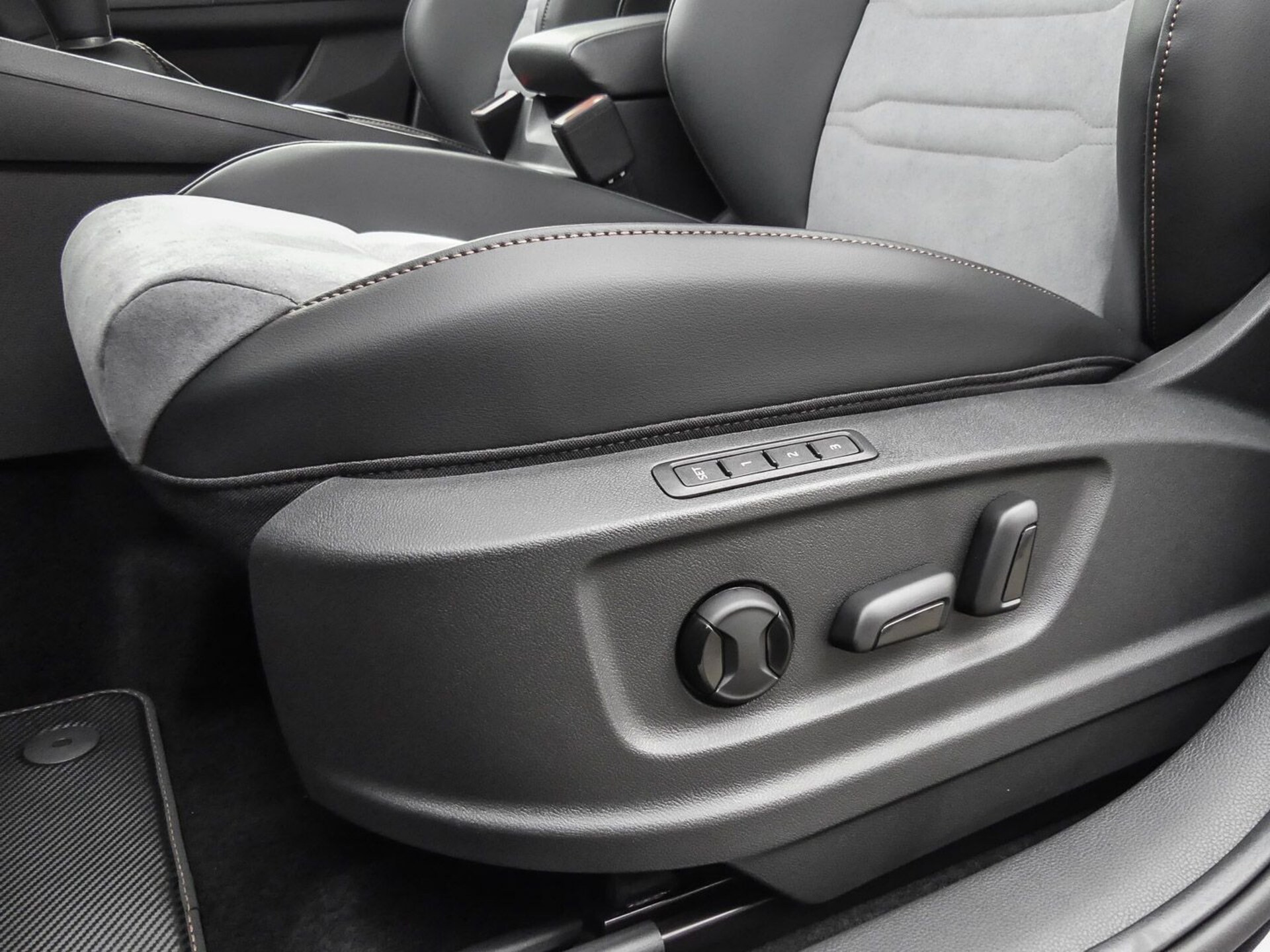 CUPRA Ateca VZ
