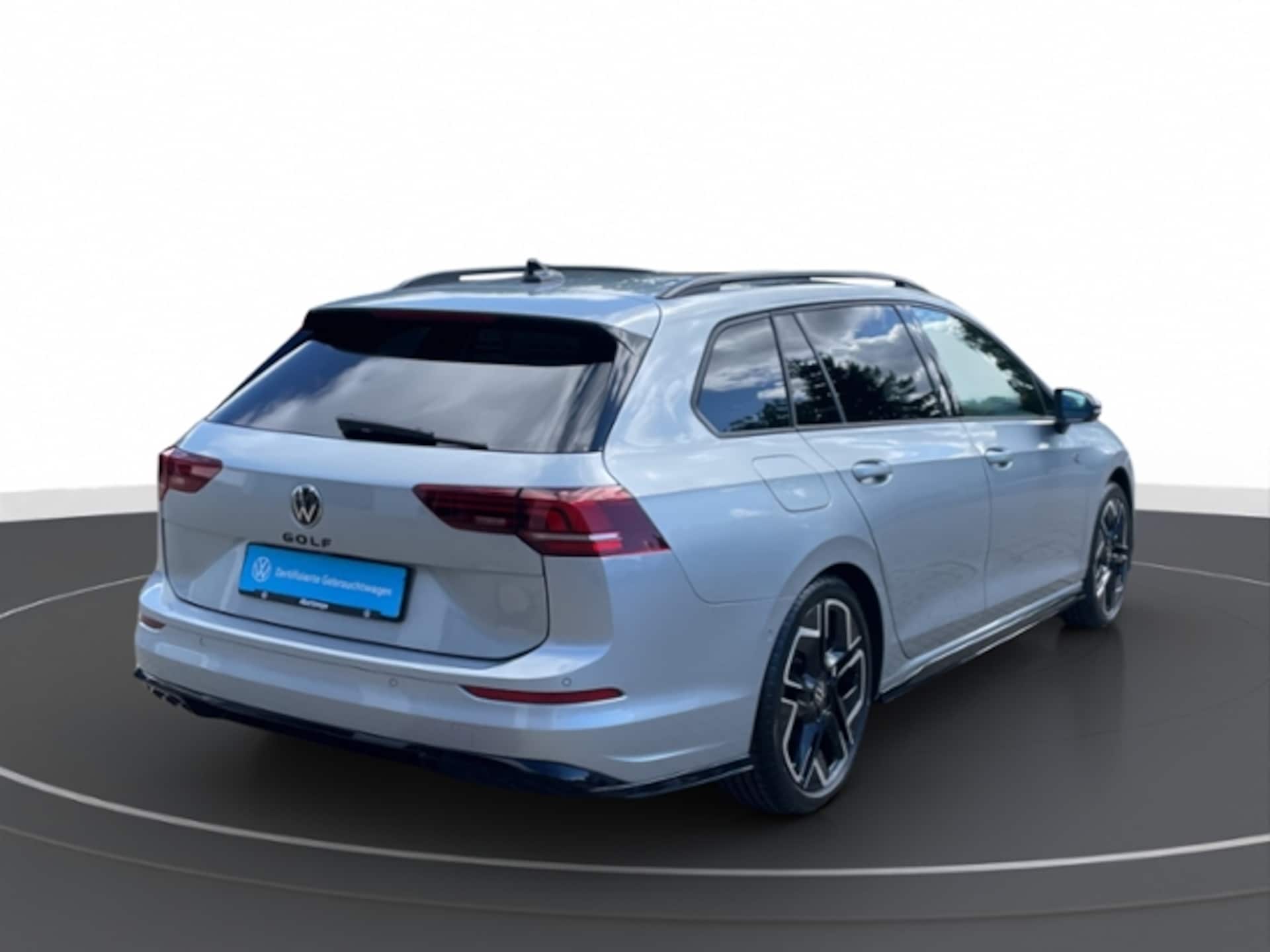 Volkswagen Golf Variant R-Line