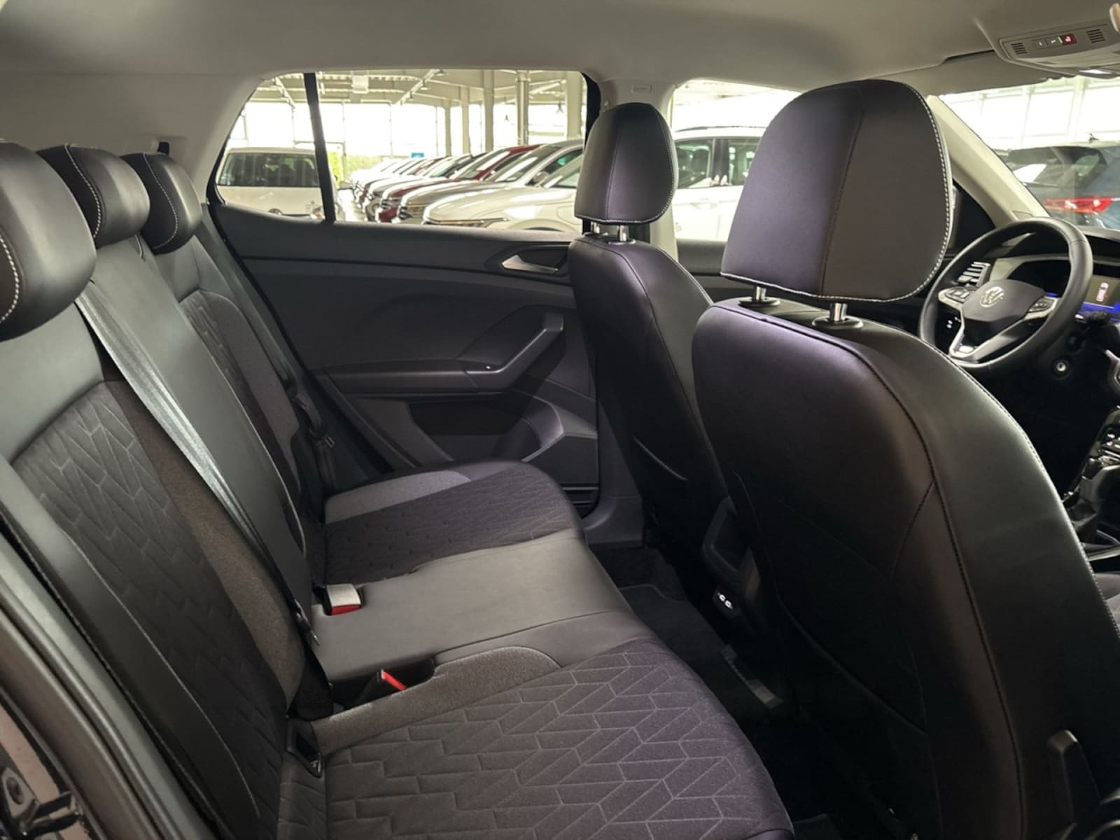 Volkswagen T-Cross – Bild 6