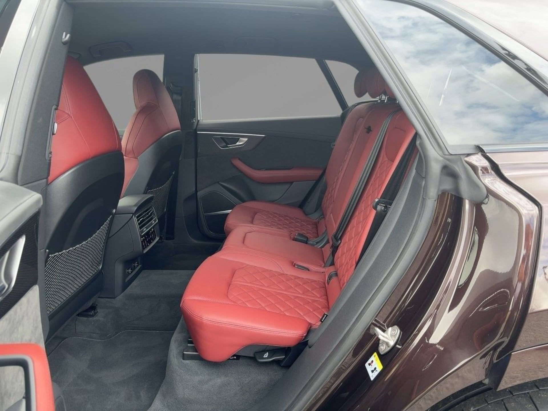 Audi SQ8 SUV