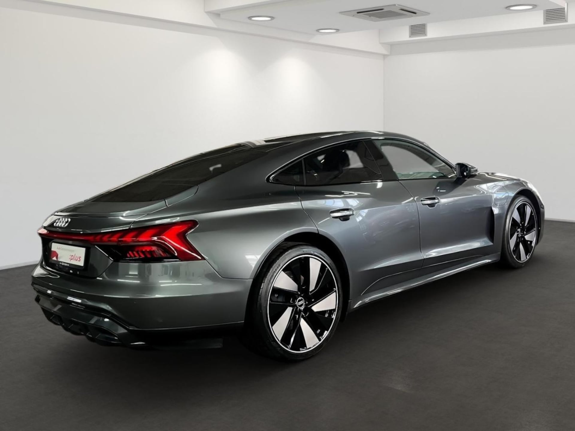 Audi e-tron GT quattro