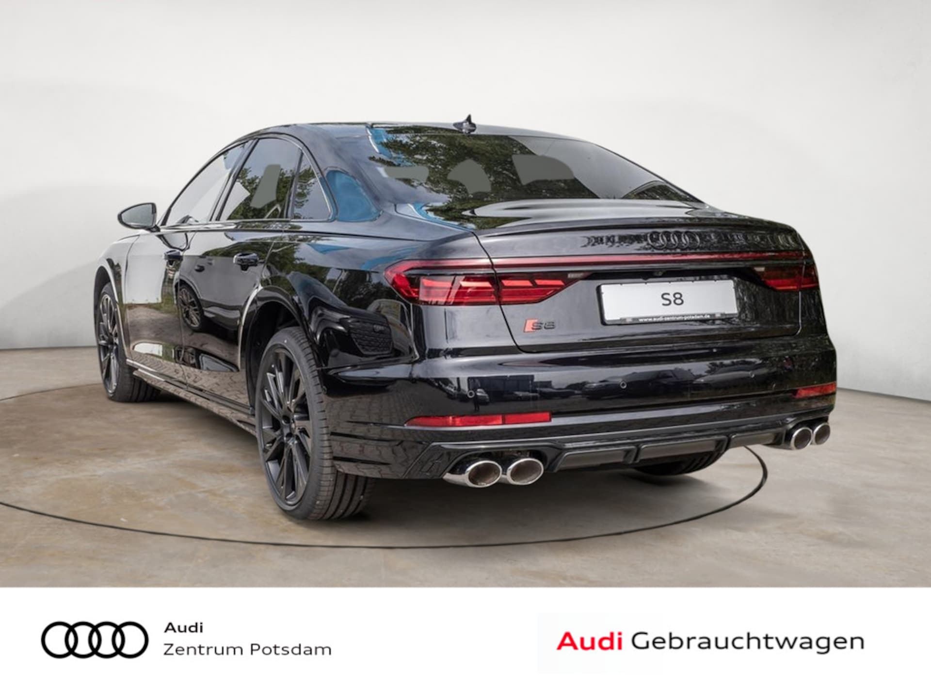 Audi S8