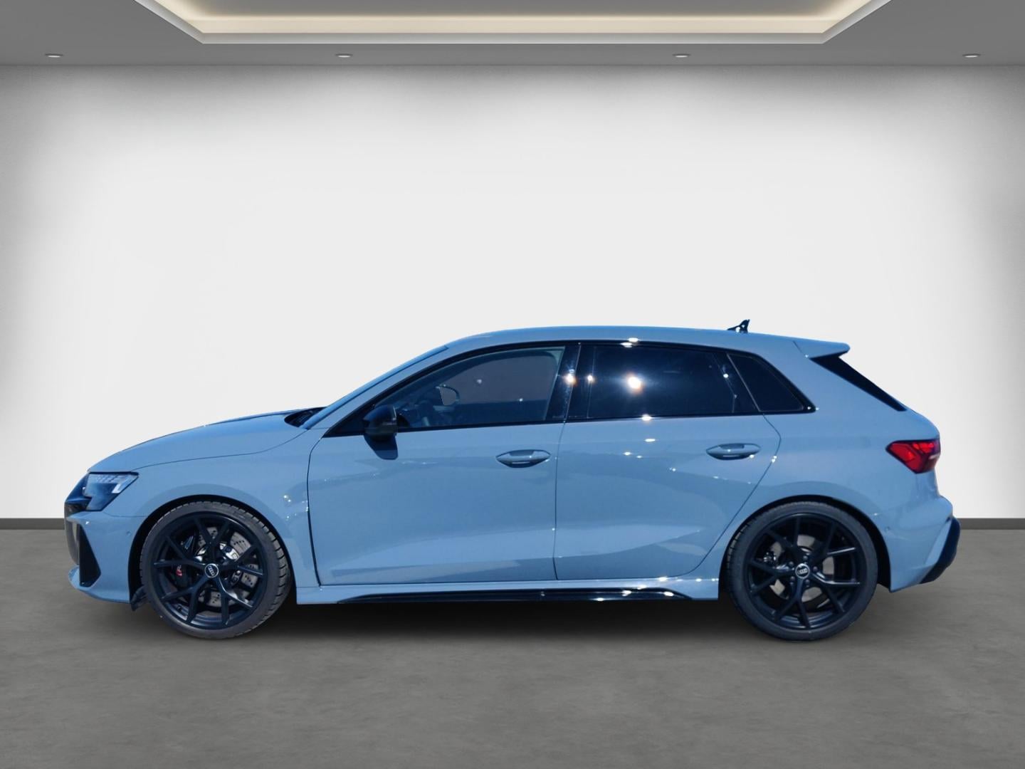 Bild über Audi RS 3 Sportback TFSI quattro 294 kW S tronic - für weitere Informationen kontaktieren Sie den Audi Partner