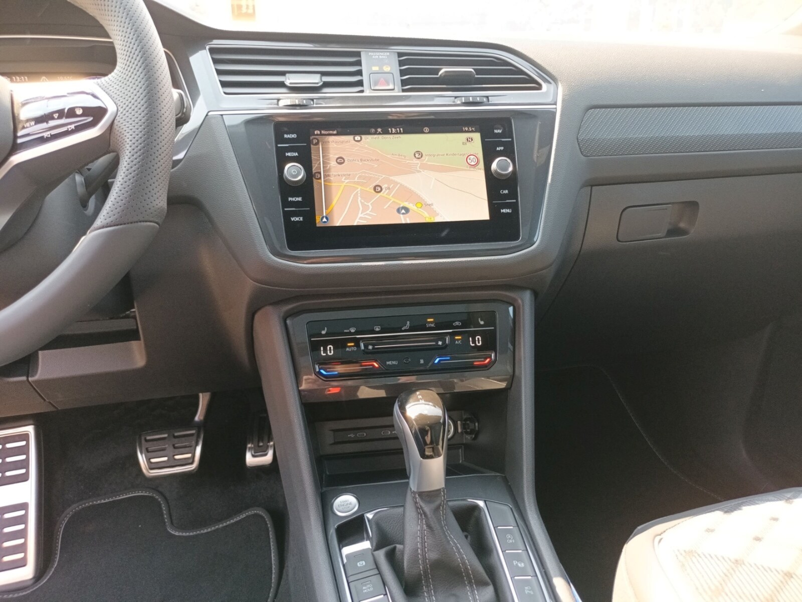 Volkswagen Tiguan Allspace – Bild 11