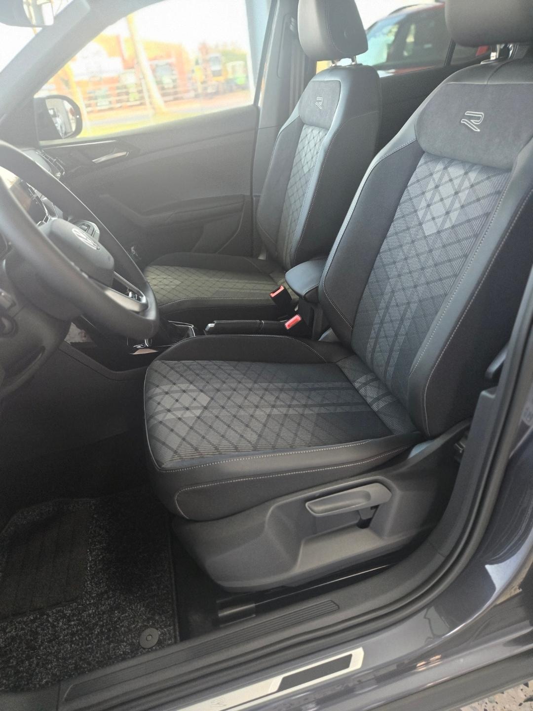 Volkswagen T-Cross R-Line