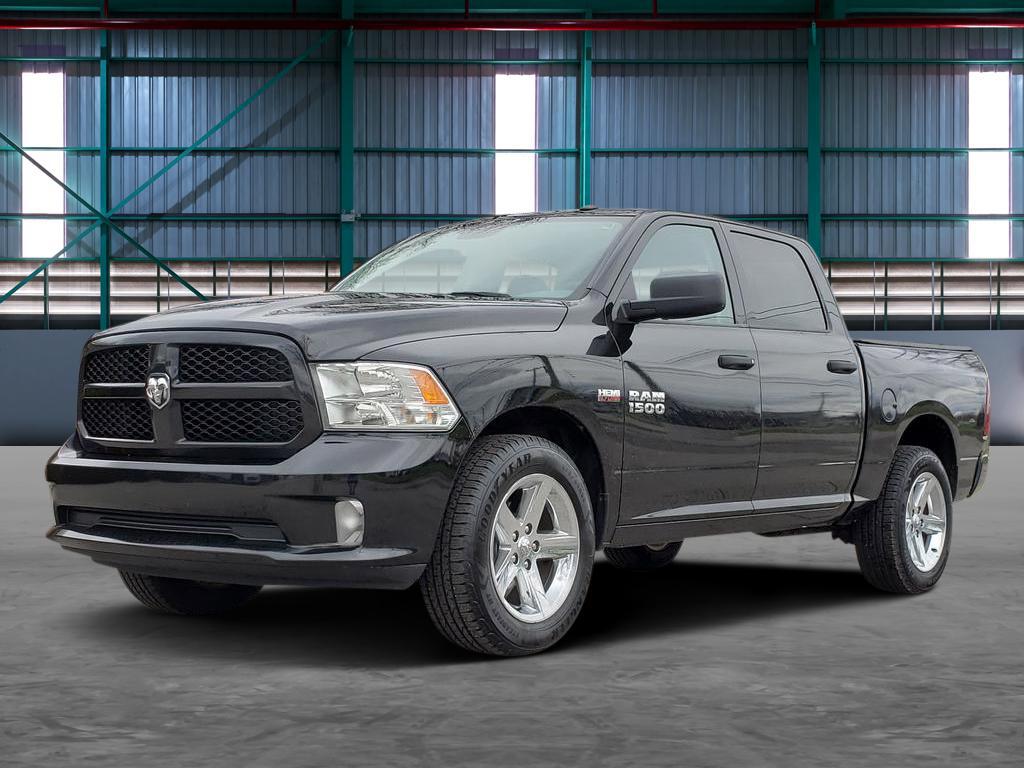 2017 RAM 1500 Express 4x4 Crew Cab 5'7's photo