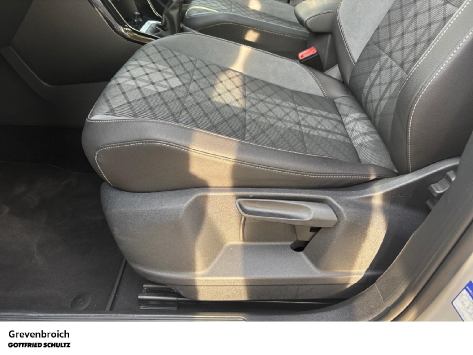 Volkswagen T-Roc – Bild 12