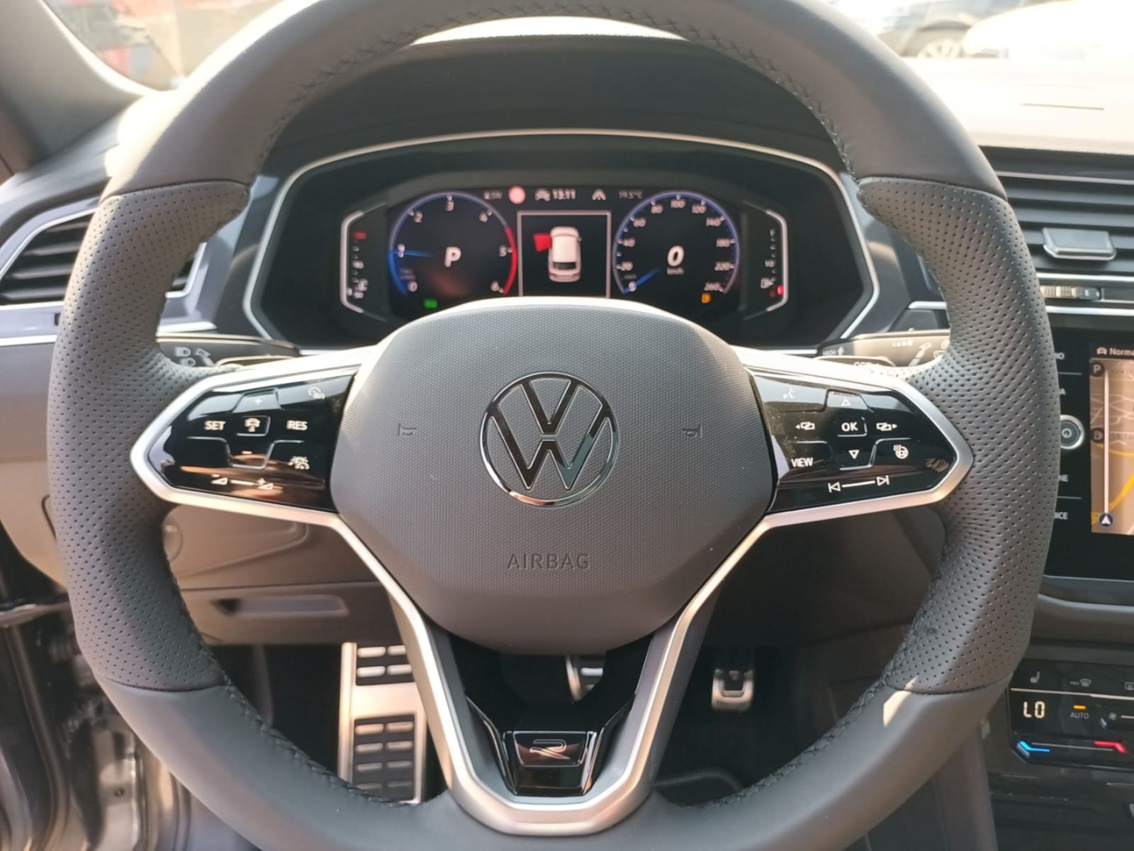 Volkswagen Tiguan Allspace – Bild 12
