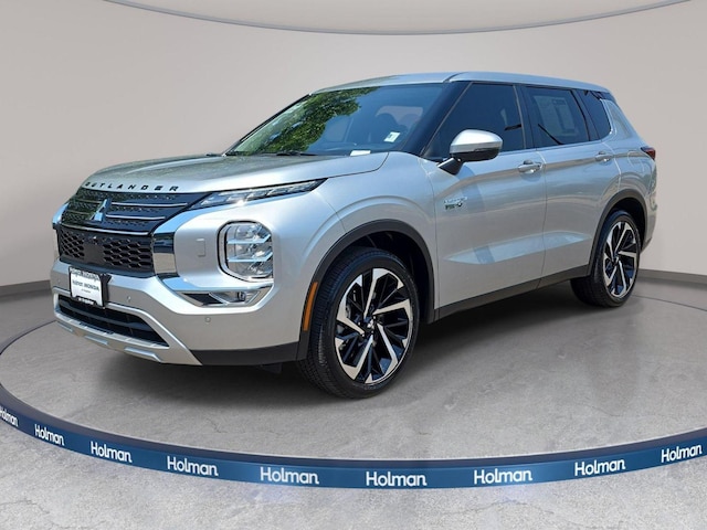 2025 Mitsubishi
