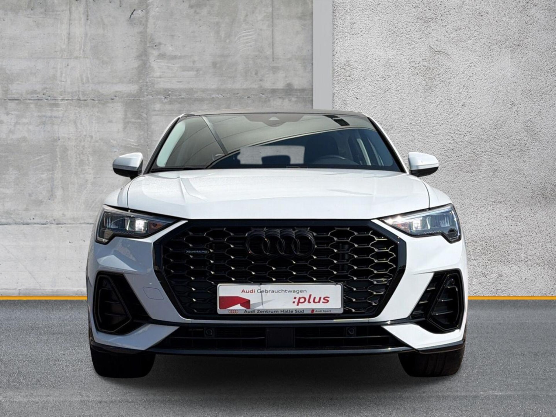 Audi Q3 Sportback S line