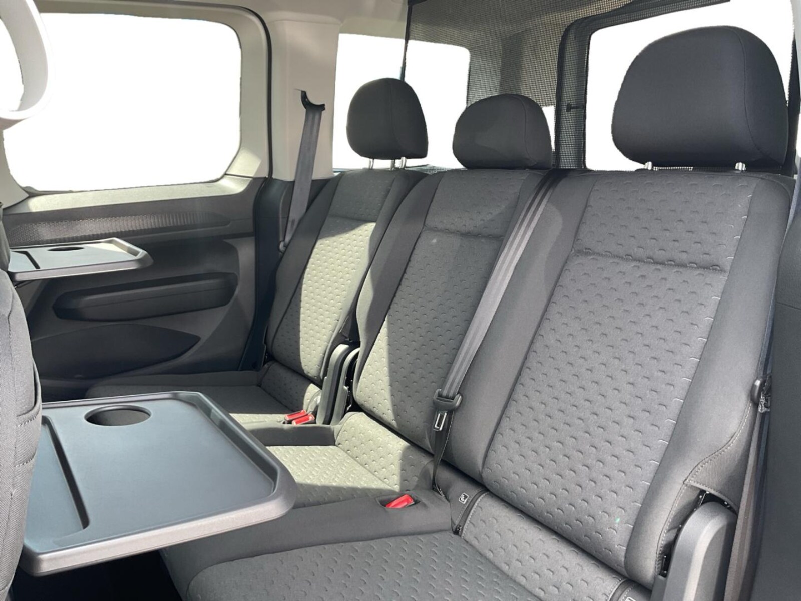 Volkswagen Caddy Kombi – Bild 10
