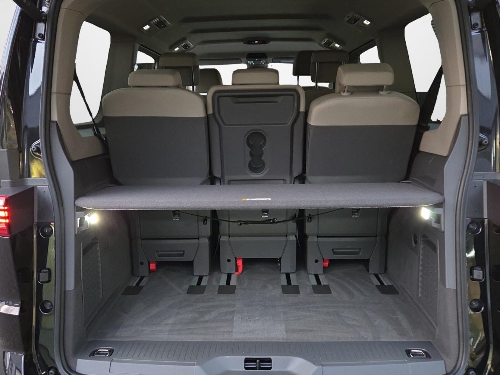 Volkswagen Multivan Langversion – Bild 13