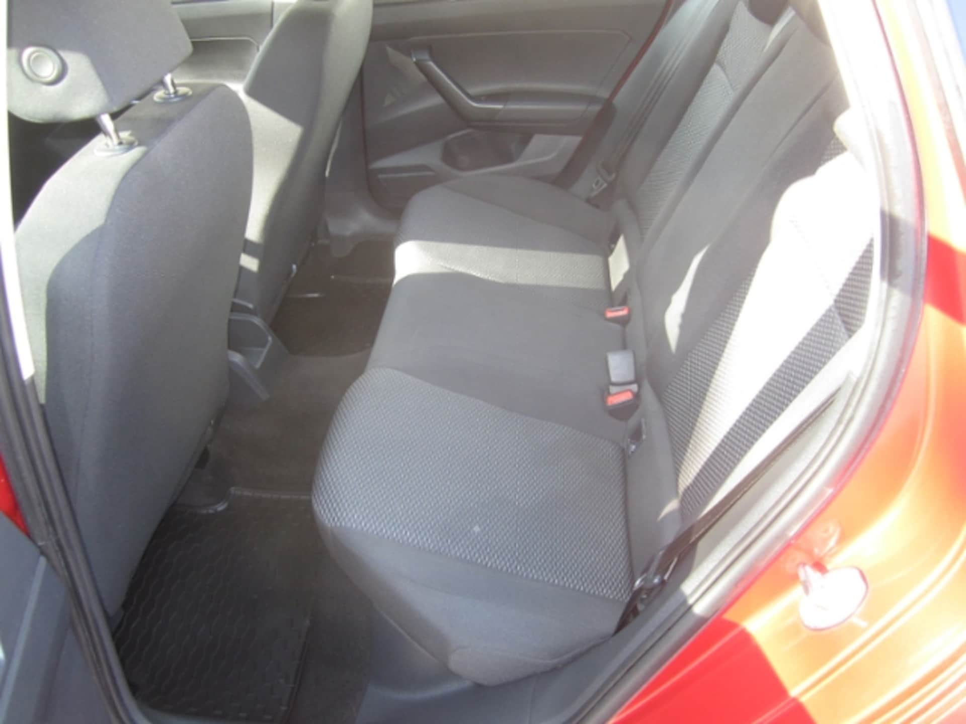 Volkswagen Polo Basis-Modell