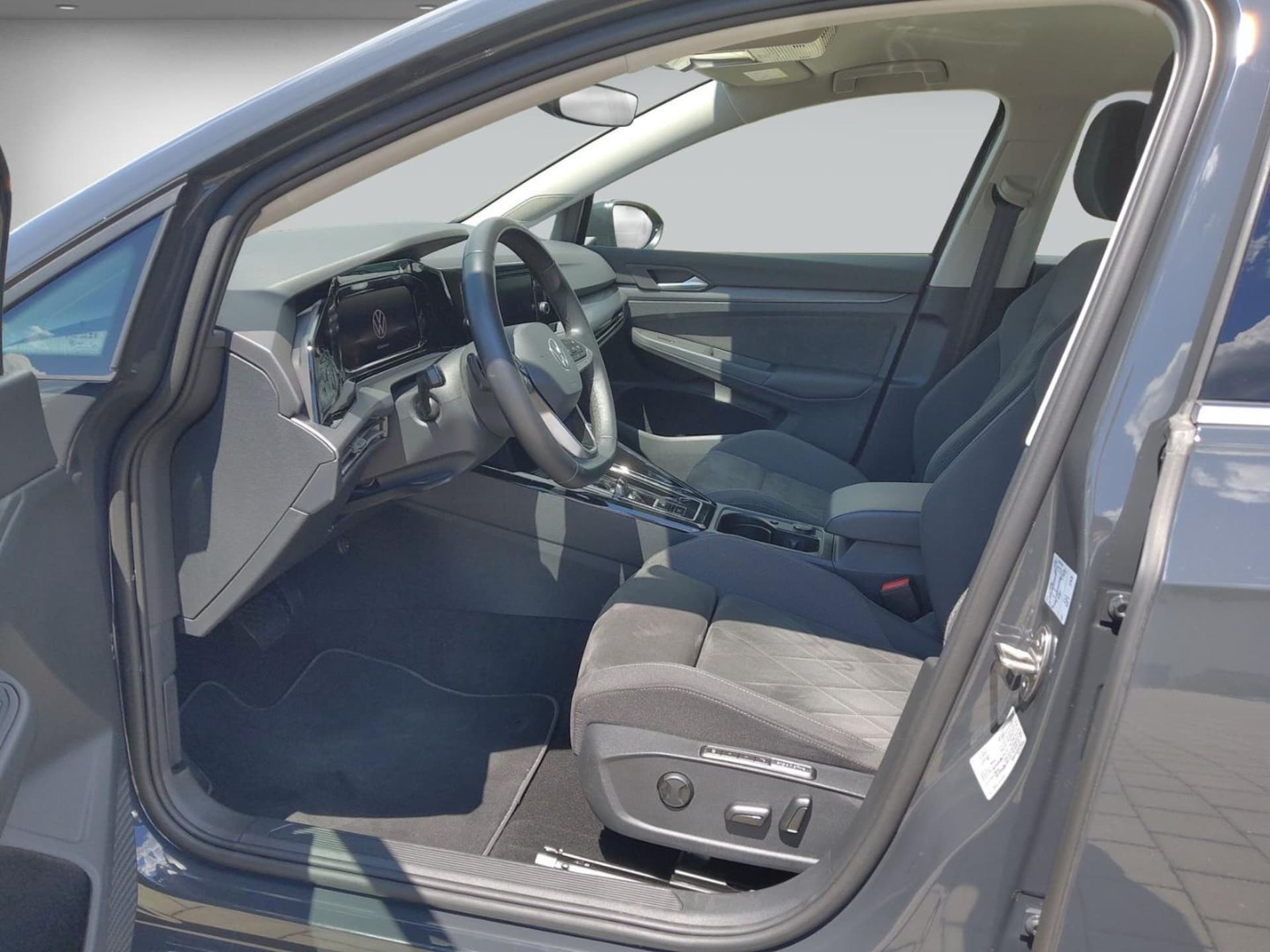 Volkswagen Golf Style