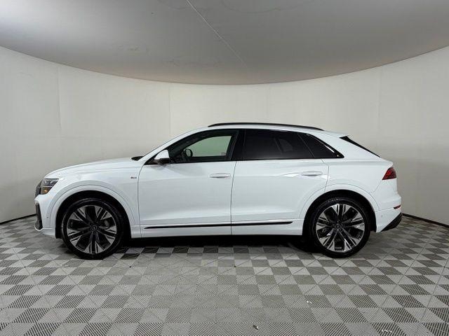 2026 Audi Q8