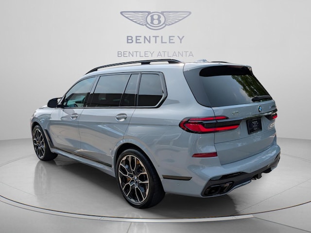 2024 BMW X7