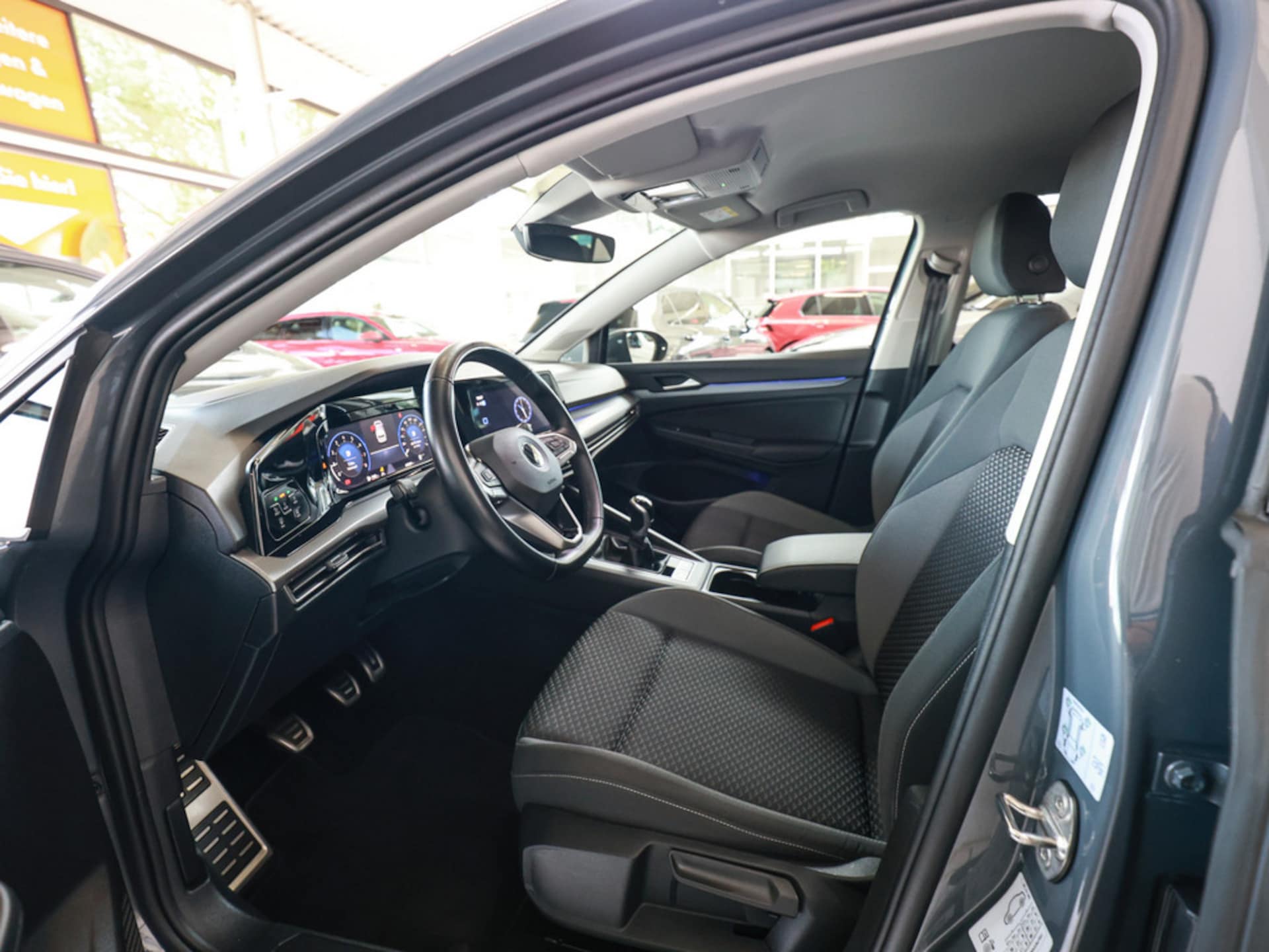 Volkswagen Golf Active
