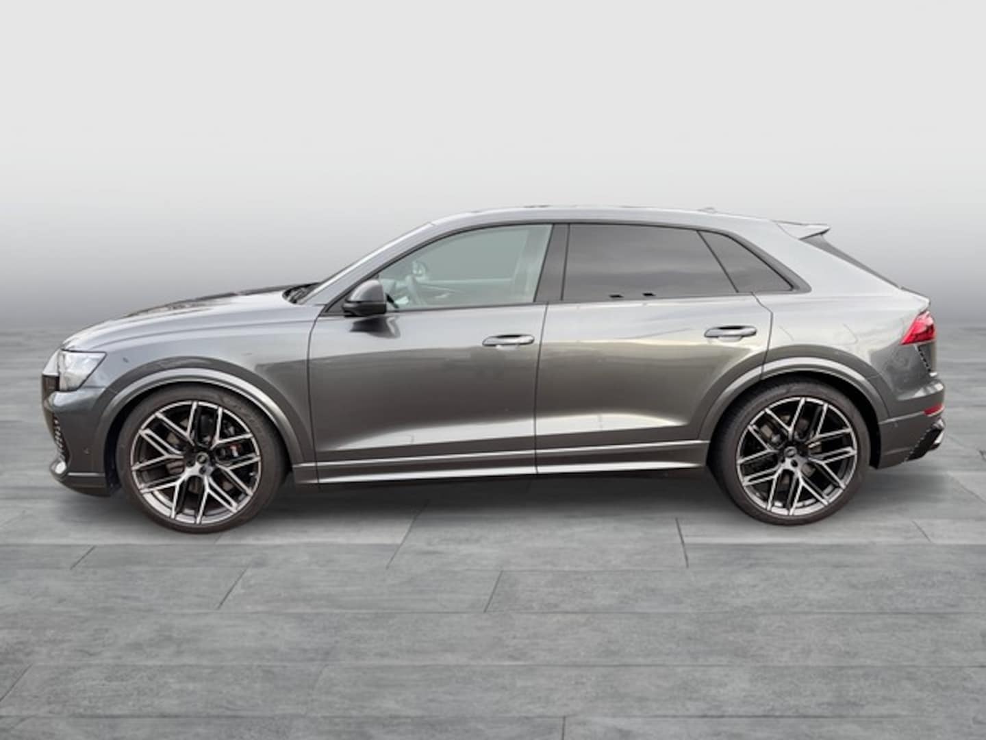 Bild über Audi RS Q8 SUV TFSI quattro tiptronic - für weitere Informationen kontaktieren Sie den Audi Partner
