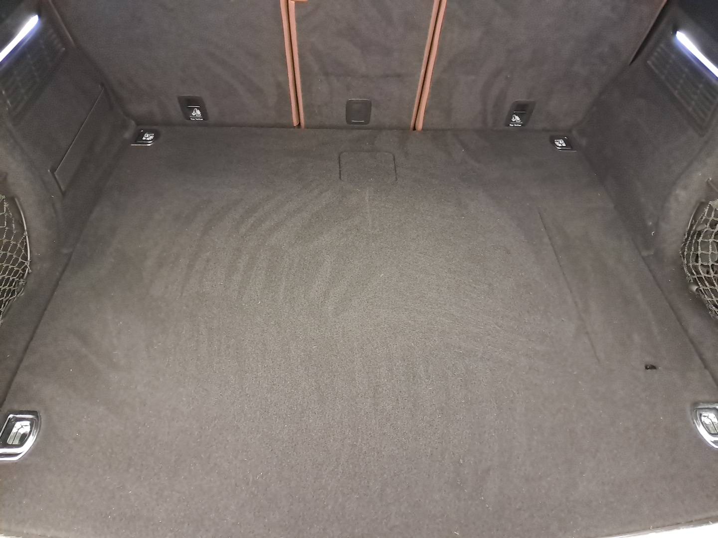 Image about Audi Q5 TFSI e Avus 50 TFSI e quattro 220 kW (299 ch) S tronic