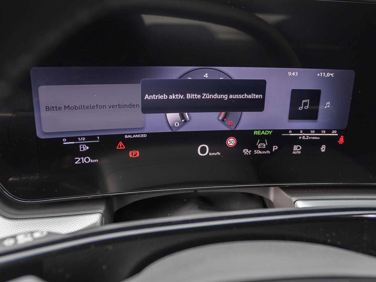 Bild über Audi Q3 SUV TFSI 110 kW S tronic - für weitere Informationen kontaktieren Sie den Audi Partner