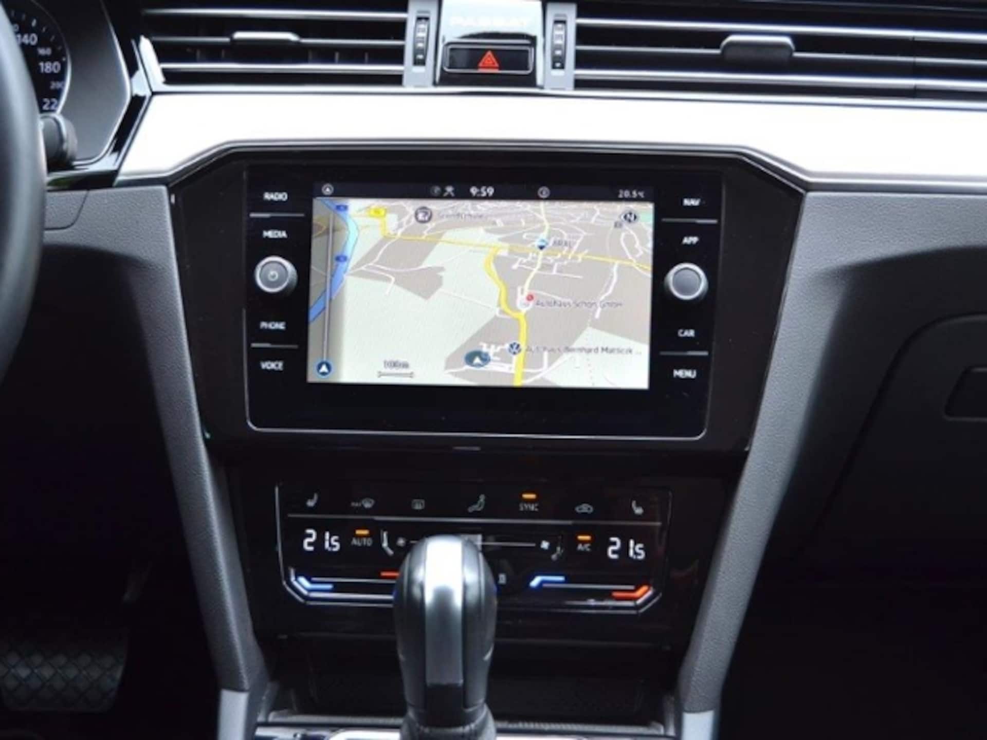 Volkswagen Passat Variant Elegance