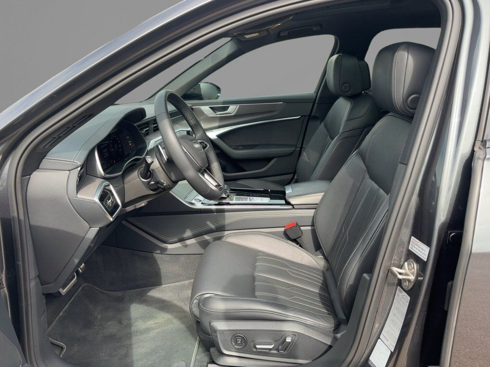 Audi S6 Avant