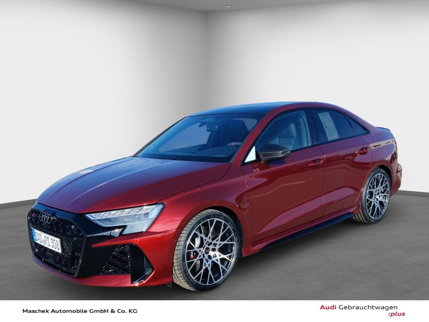 Bild über Audi RS 3 Limousine RS 3 Limousine 294 kW S tronic - für weitere Informationen kontaktieren Sie den Audi Partner