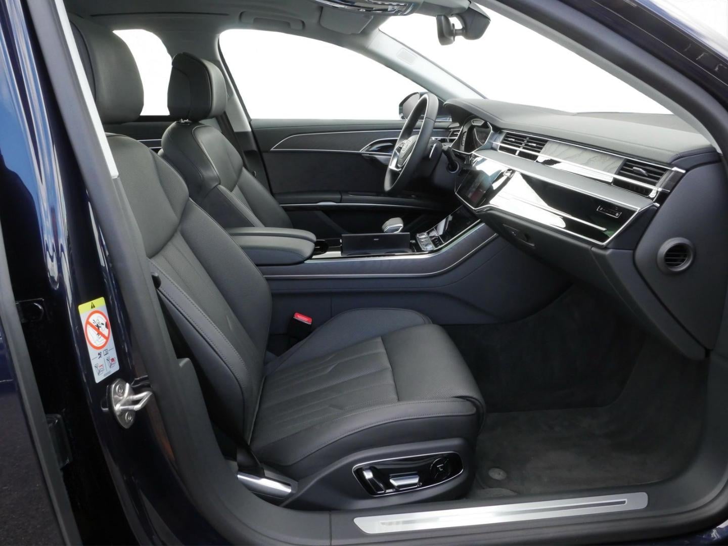 Bild über Audi A8 50 TDI quattro tiptronic - für weitere Informationen kontaktieren Sie den Audi Partner