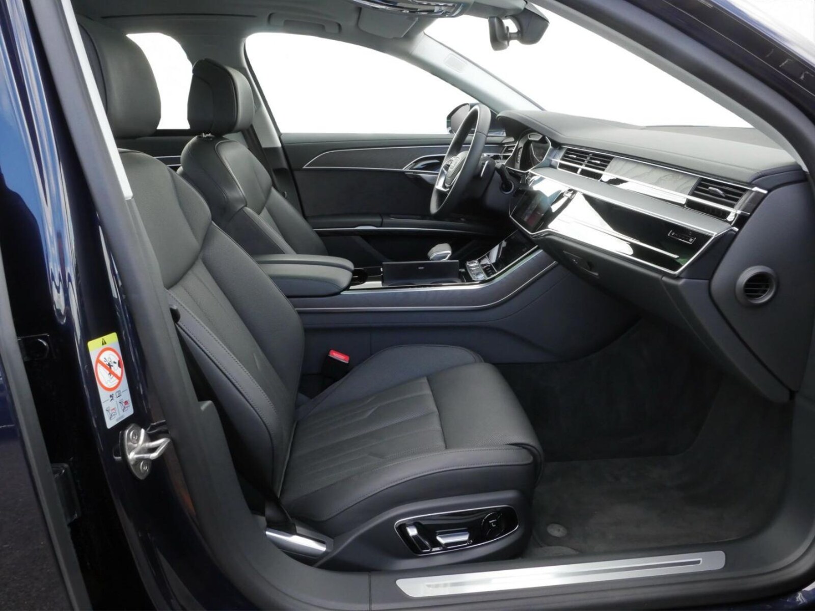 Audi A8 – Bild 4