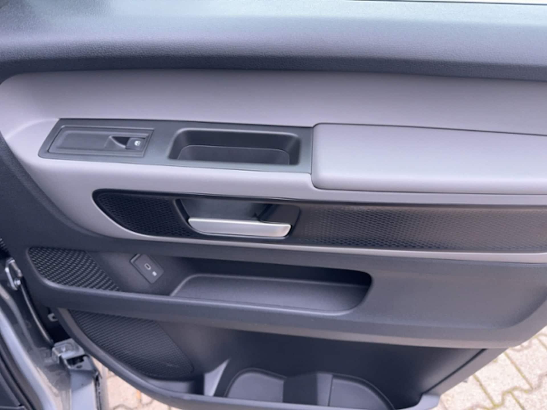 Volkswagen ID. Buzz Cargo Basis-Modell