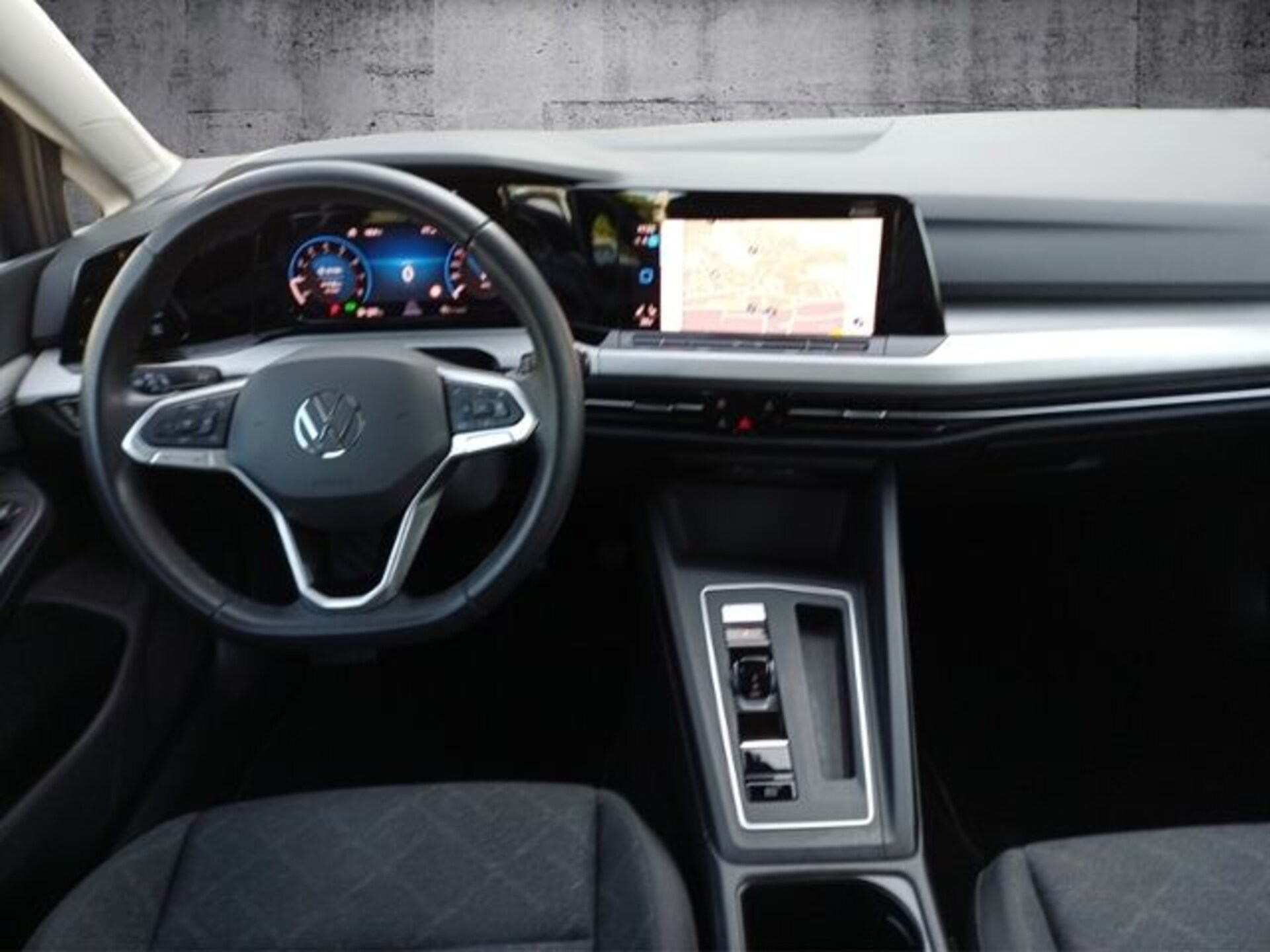 Volkswagen Golf Variant Life