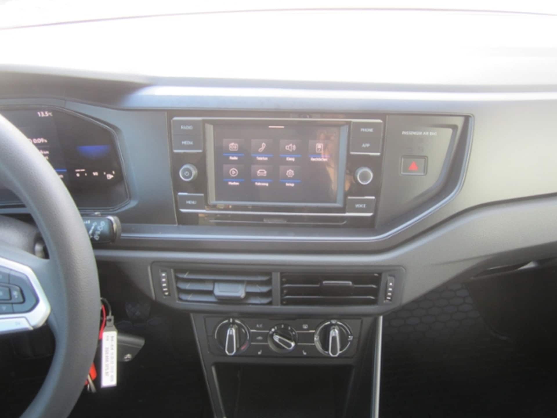 Volkswagen Polo Basis-Modell