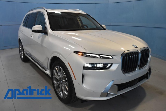 2024 BMW X7