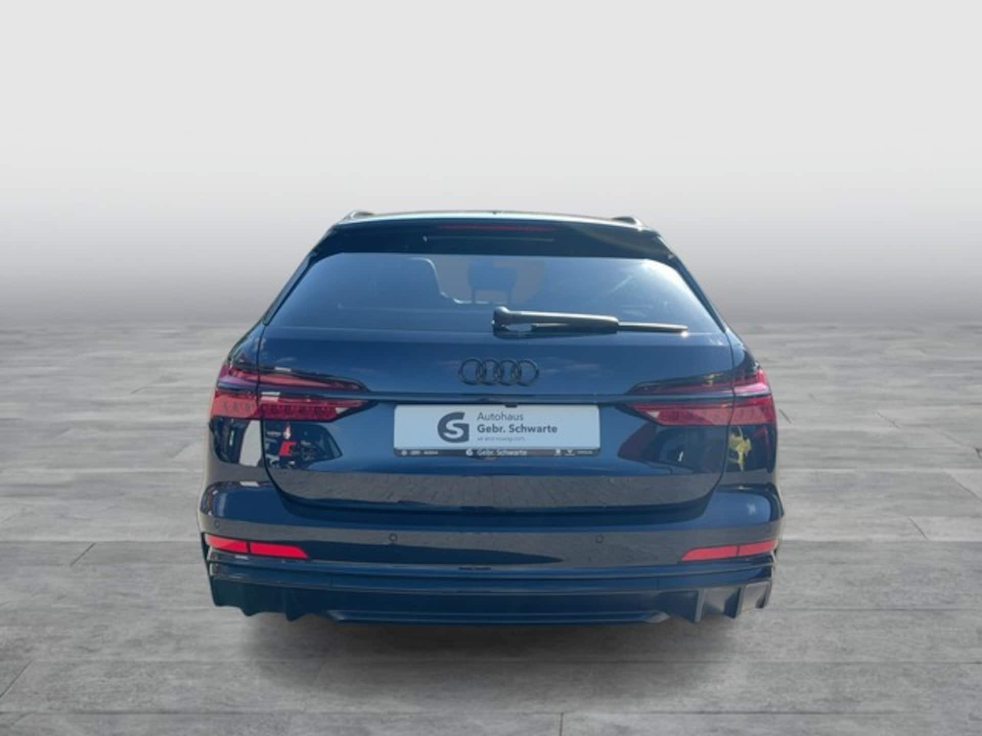 Audi S6 Avant