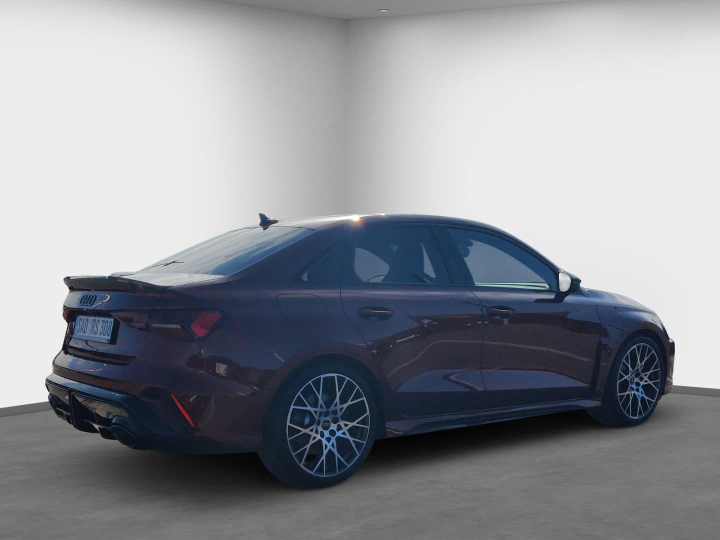 Bild über Audi RS 3 Limousine RS 3 Limousine 294 kW S tronic - für weitere Informationen kontaktieren Sie den Audi Partner