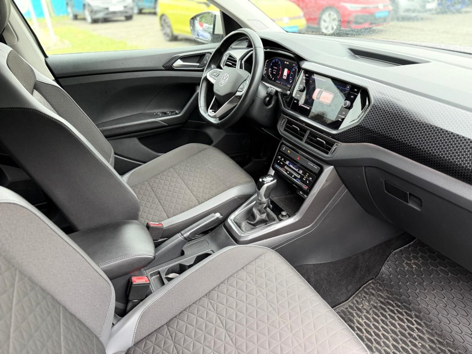 Volkswagen T-Cross Style
