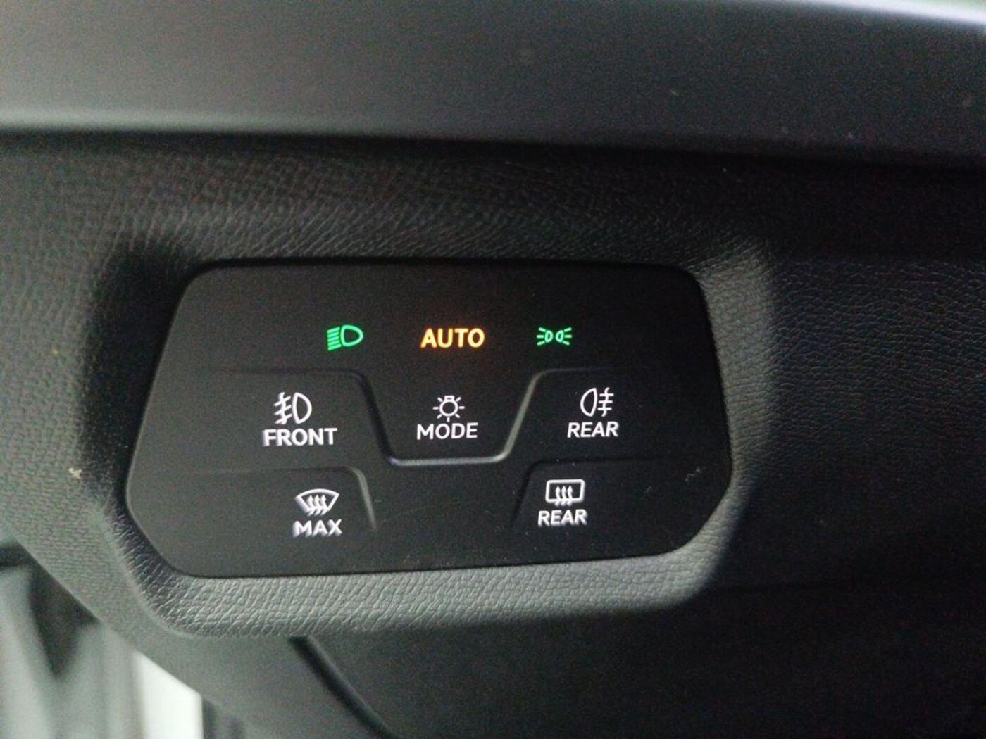 CUPRA Leon León 1.5 TSI 110 kW (150 CV) — photo 19