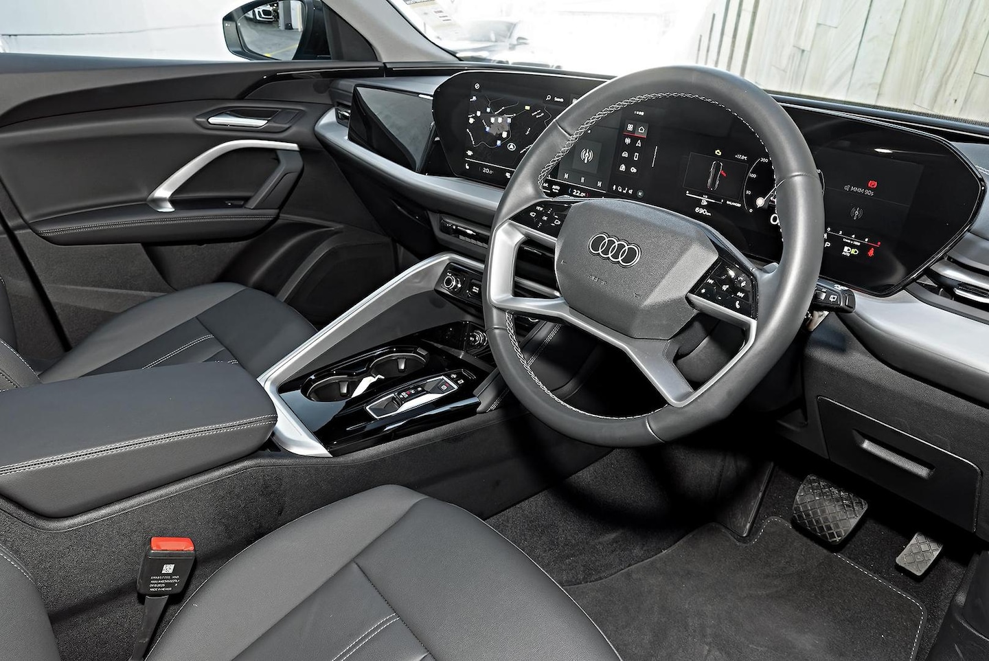 Image about Audi Q5 SUV TFSI 150 kW