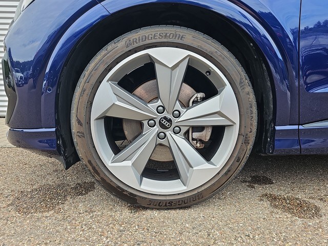 Image about Audi Q4 e-tron 40 e-tron