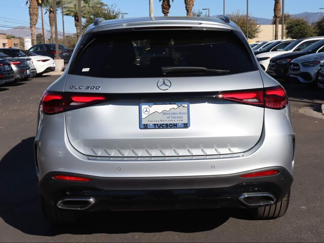 2026 Mercedes-Benz GLC 300