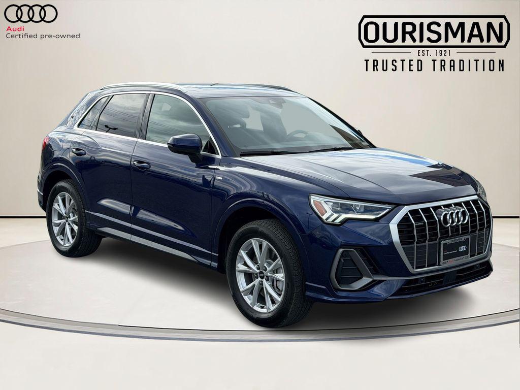 2025 Audi Q3 45 TFSI S Line Premium Plus quattro's photo