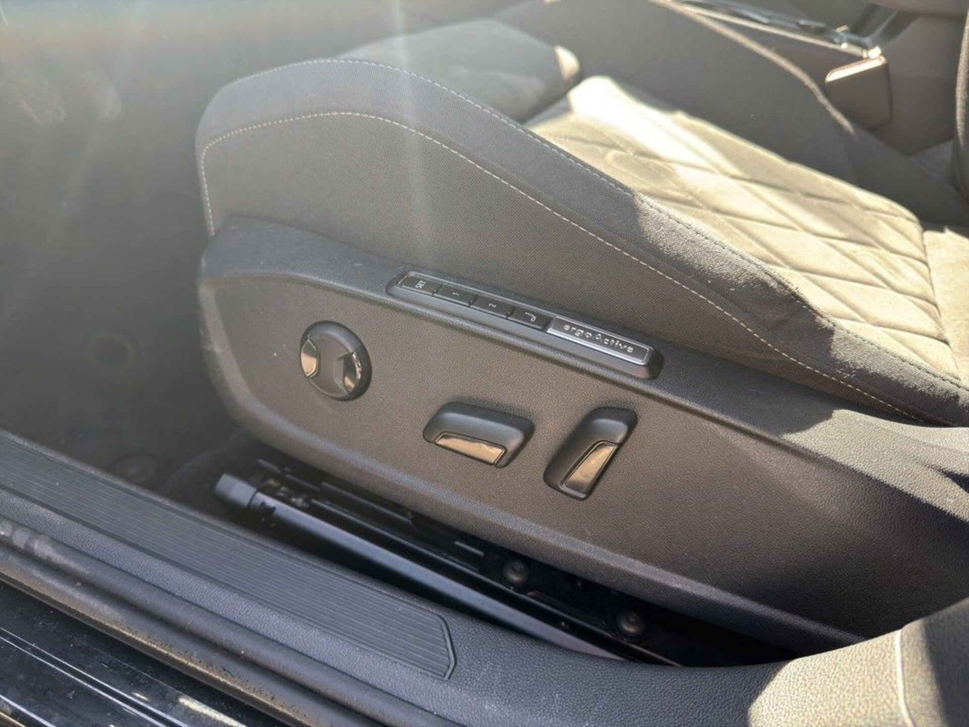 Volkswagen Golf Style