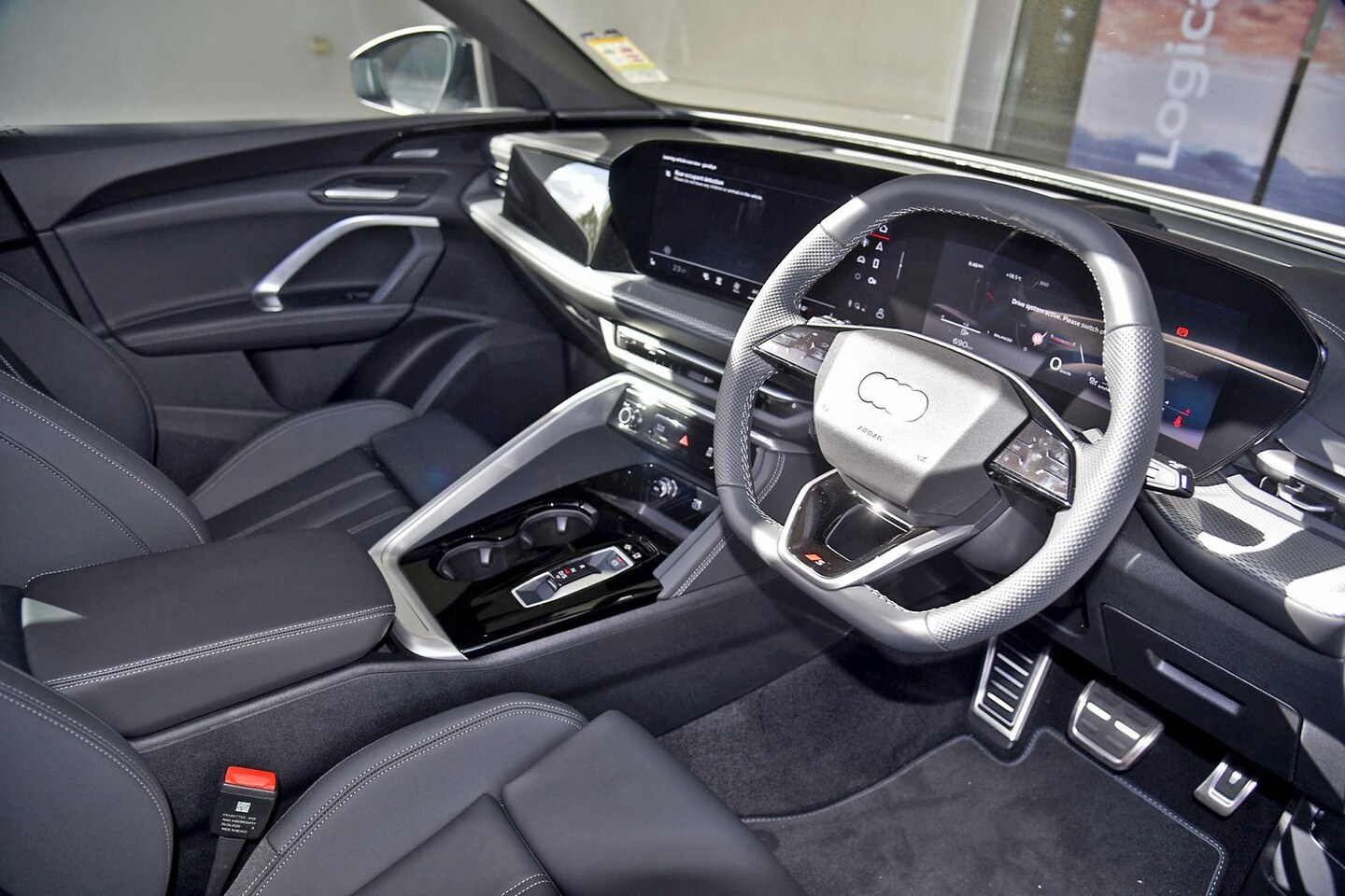 Image about Audi Q5 SUV TDI quattro 150 kW sport