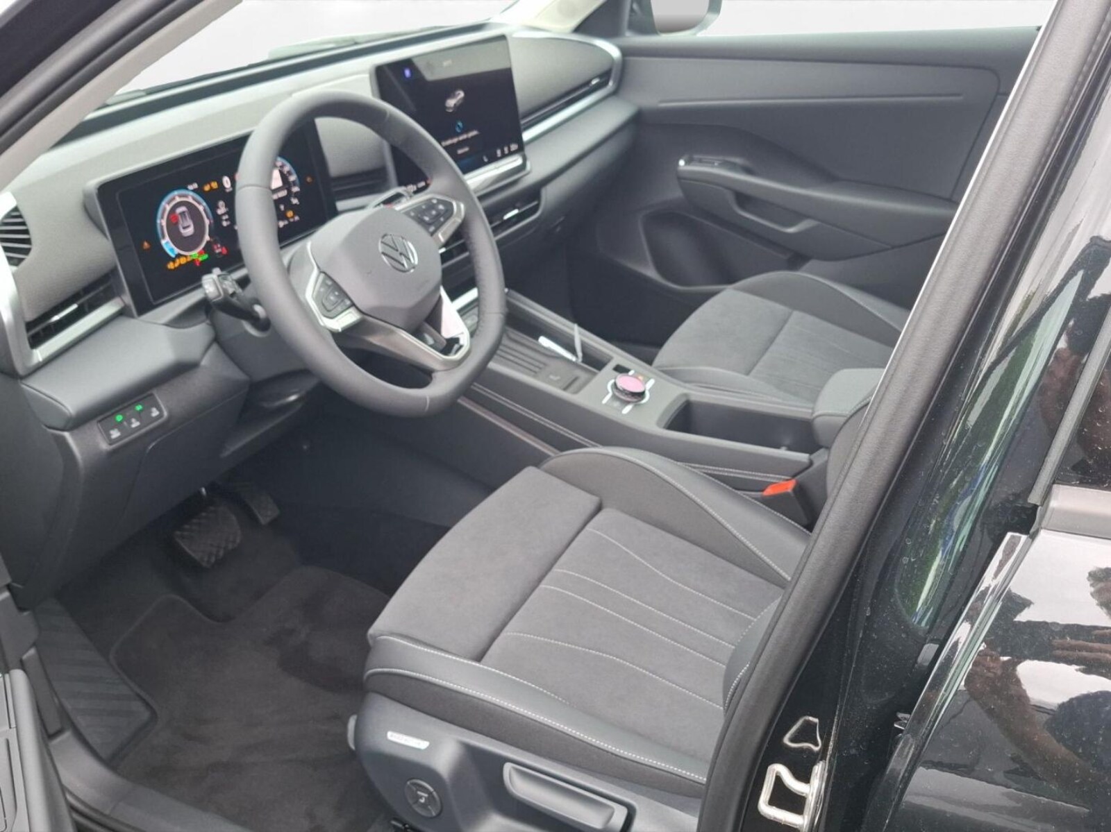 Volkswagen T-Roc – Bild 2