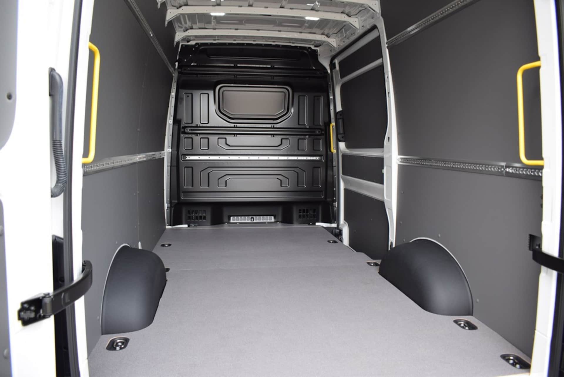 Volkswagen Crafter Kasten mittlerer Radstand