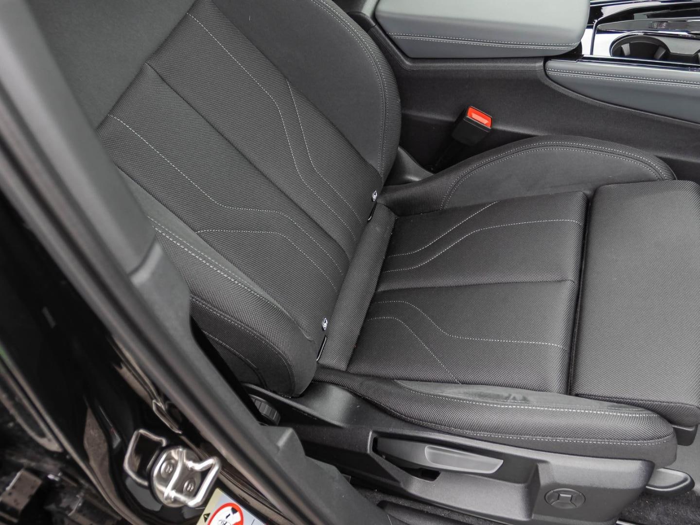 Bild über Audi Q3 SUV TFSI 110 kW S tronic - für weitere Informationen kontaktieren Sie den Audi Partner