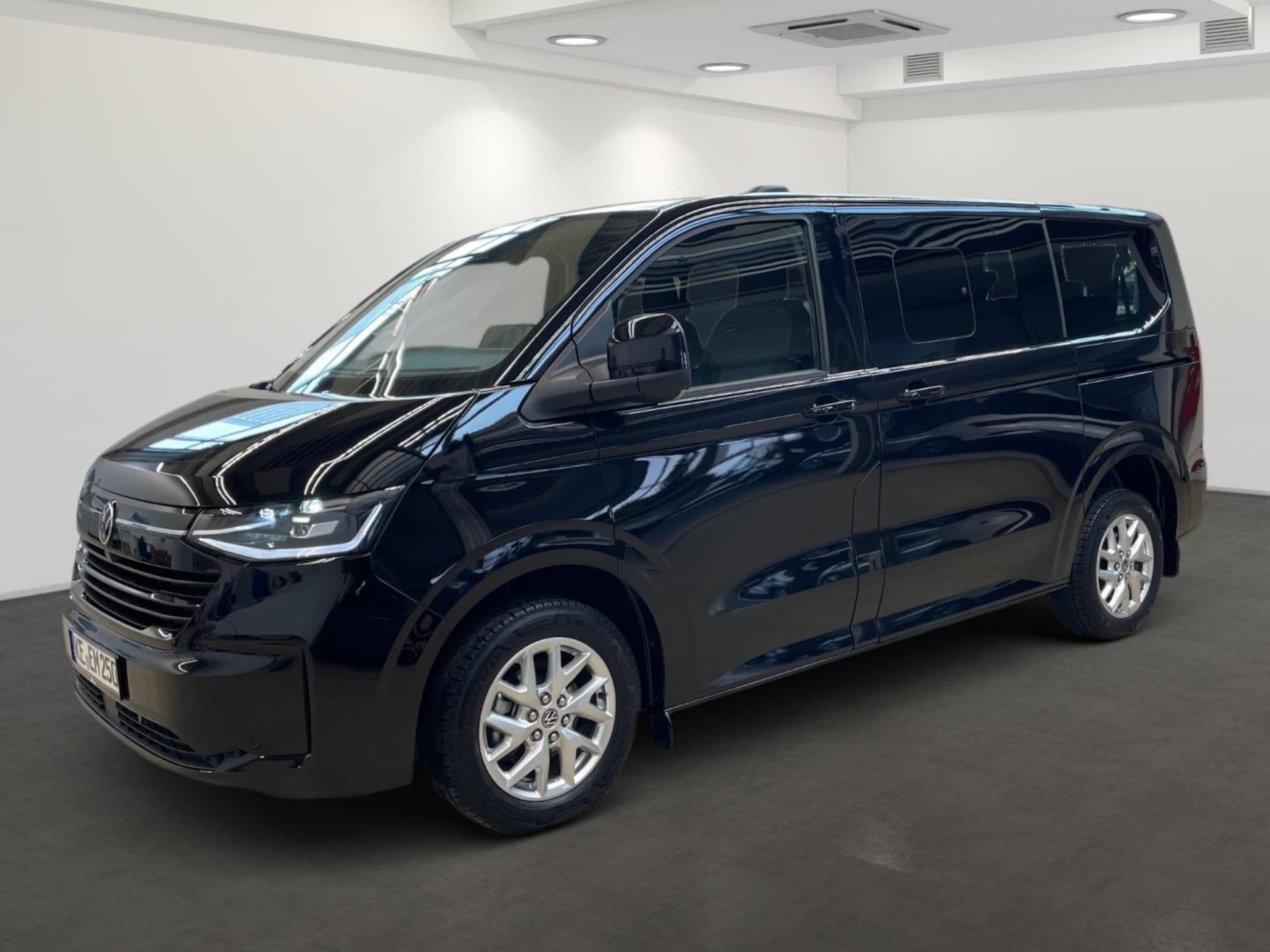 Volkswagen Caravelle Style