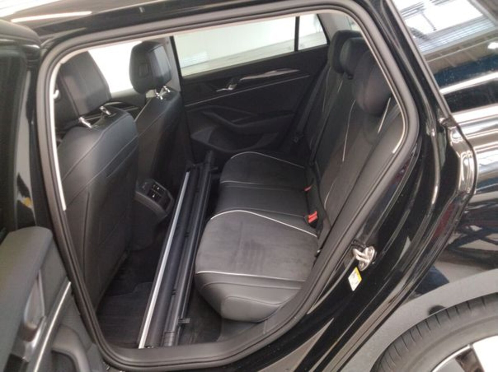 Volkswagen Passat – Bild 7