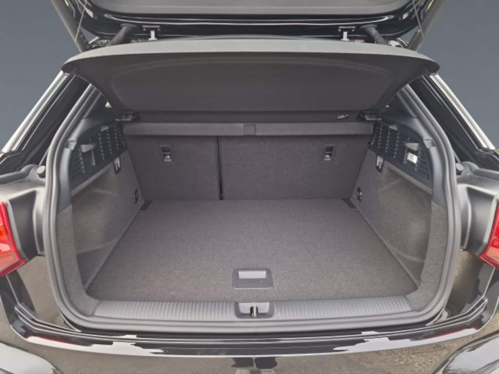 Audi Q2 S line